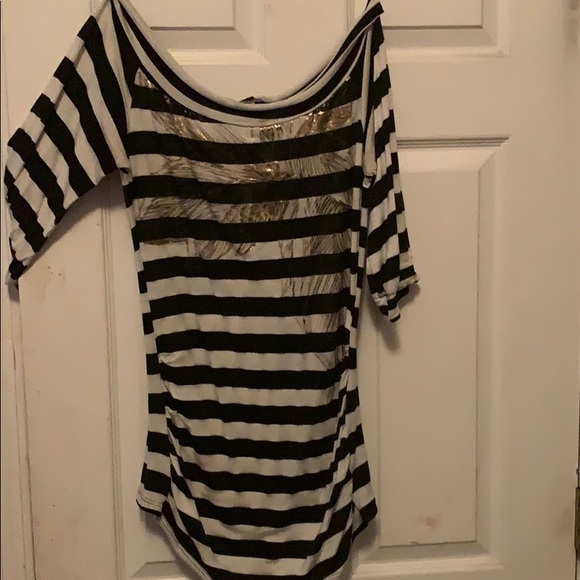 Black and white striped off the shoulder top - Picture 2 of 2
